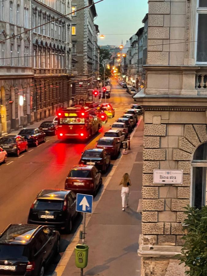 Apartamento Imádnivaló modern lakás, pár percre a belvárostól Budapest Exterior foto